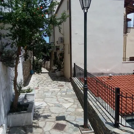 City Views Studios-apartments Skiathos stad
